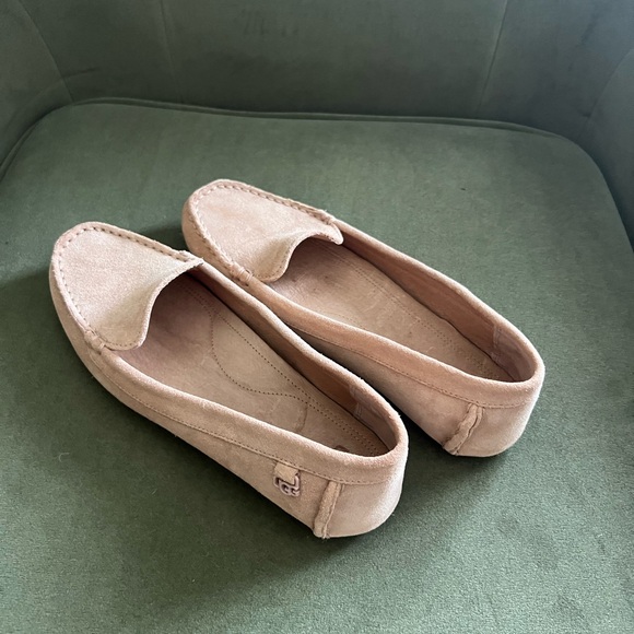 UGG Shoes - Suede Ugg Loafers 💕
